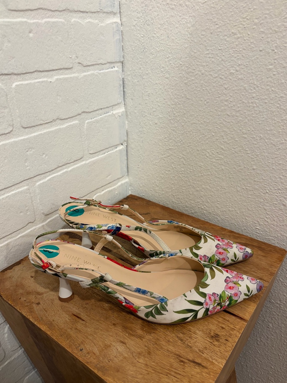 Floral kitten heels 💐 - Picture 2 of 4